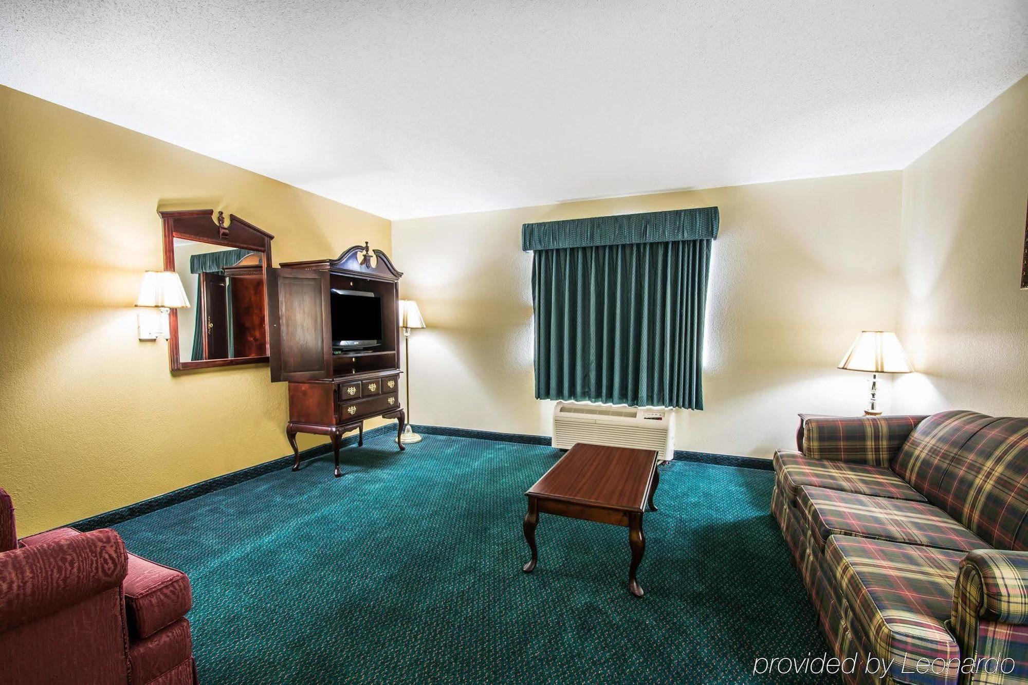 Super 8 By Wyndham Montgomery I-65 Exterior foto